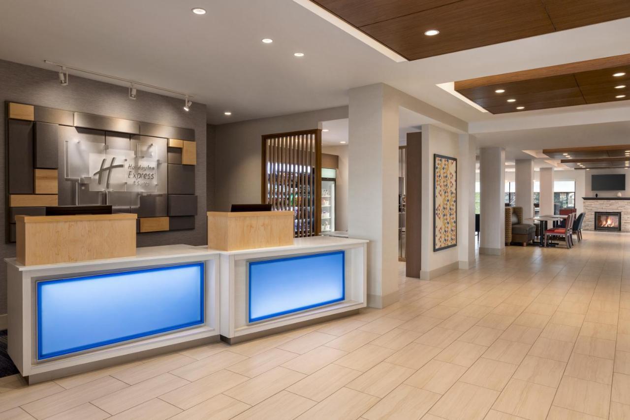 Holiday Inn Express & Suites Denver Airport By Ihg Exteriör bild