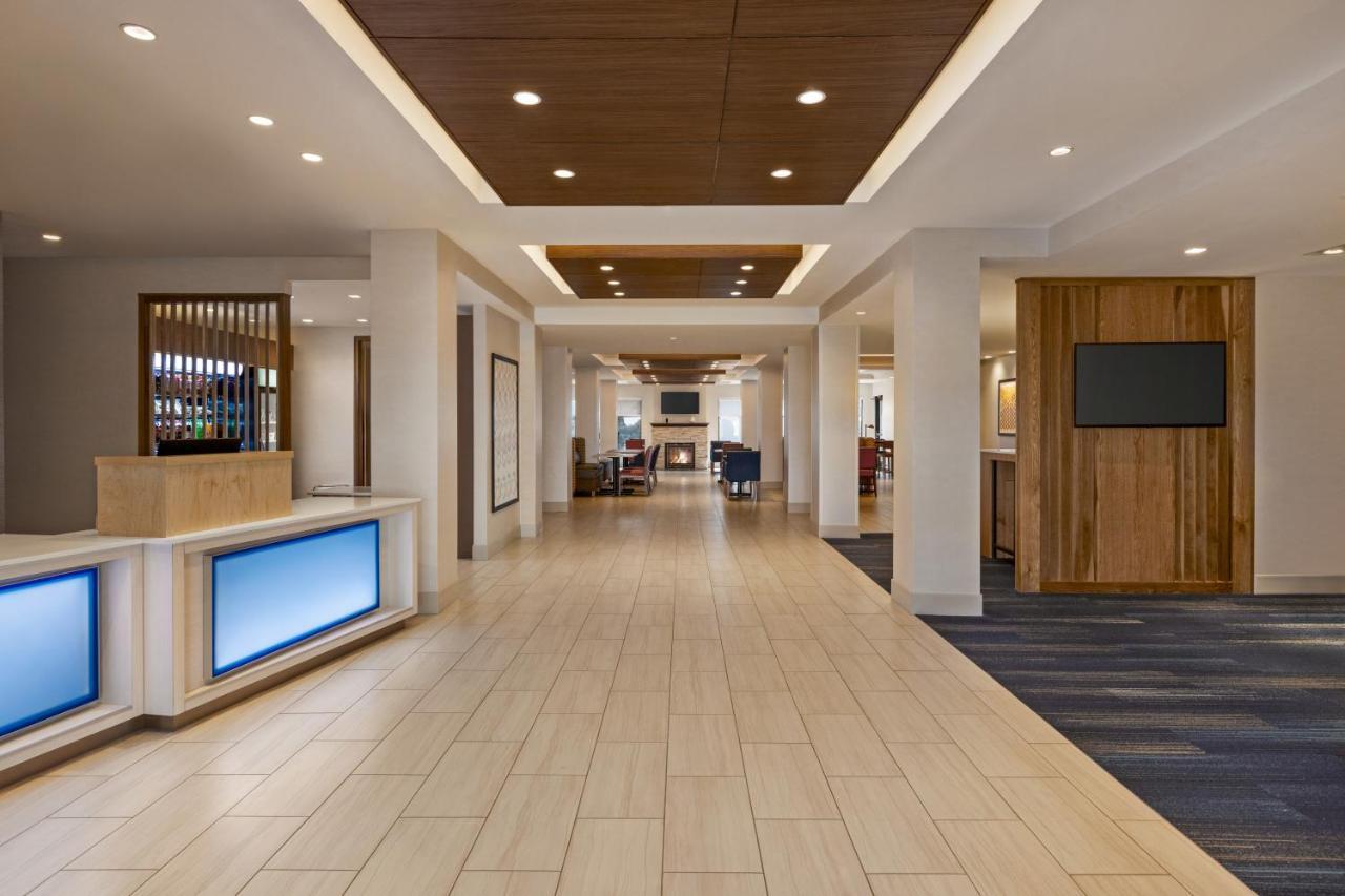 Holiday Inn Express & Suites Denver Airport By Ihg Exteriör bild