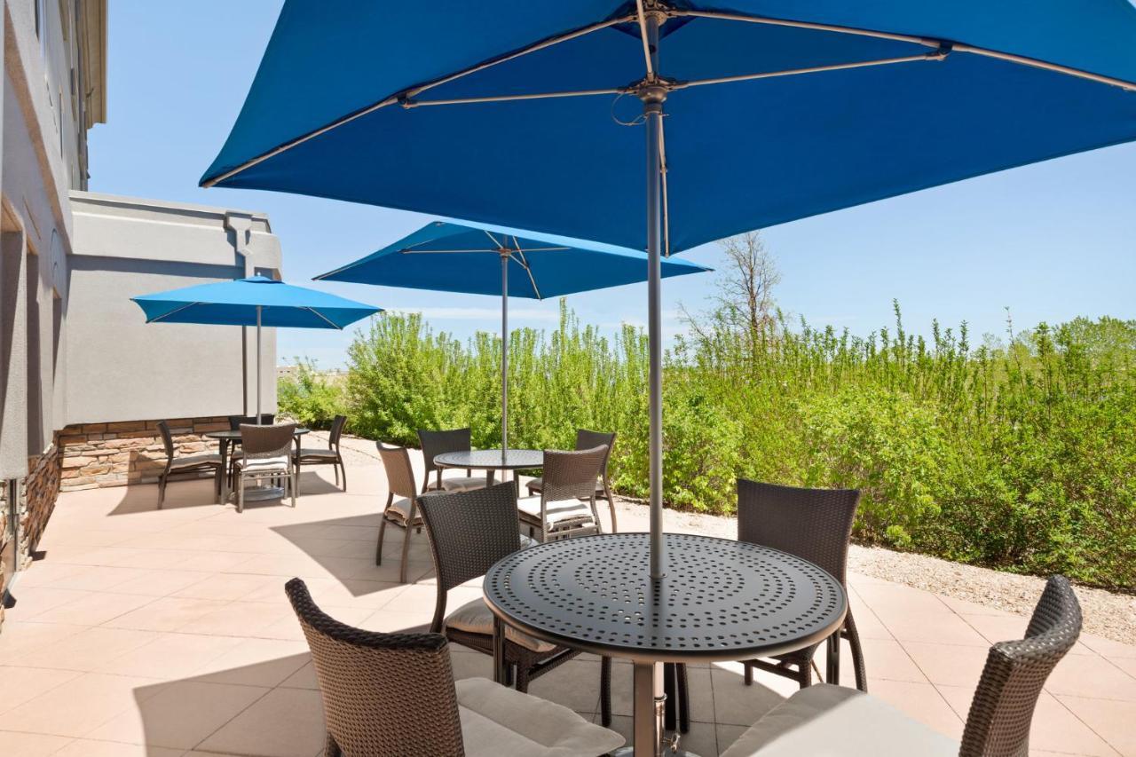 Holiday Inn Express & Suites Denver Airport By Ihg Exteriör bild