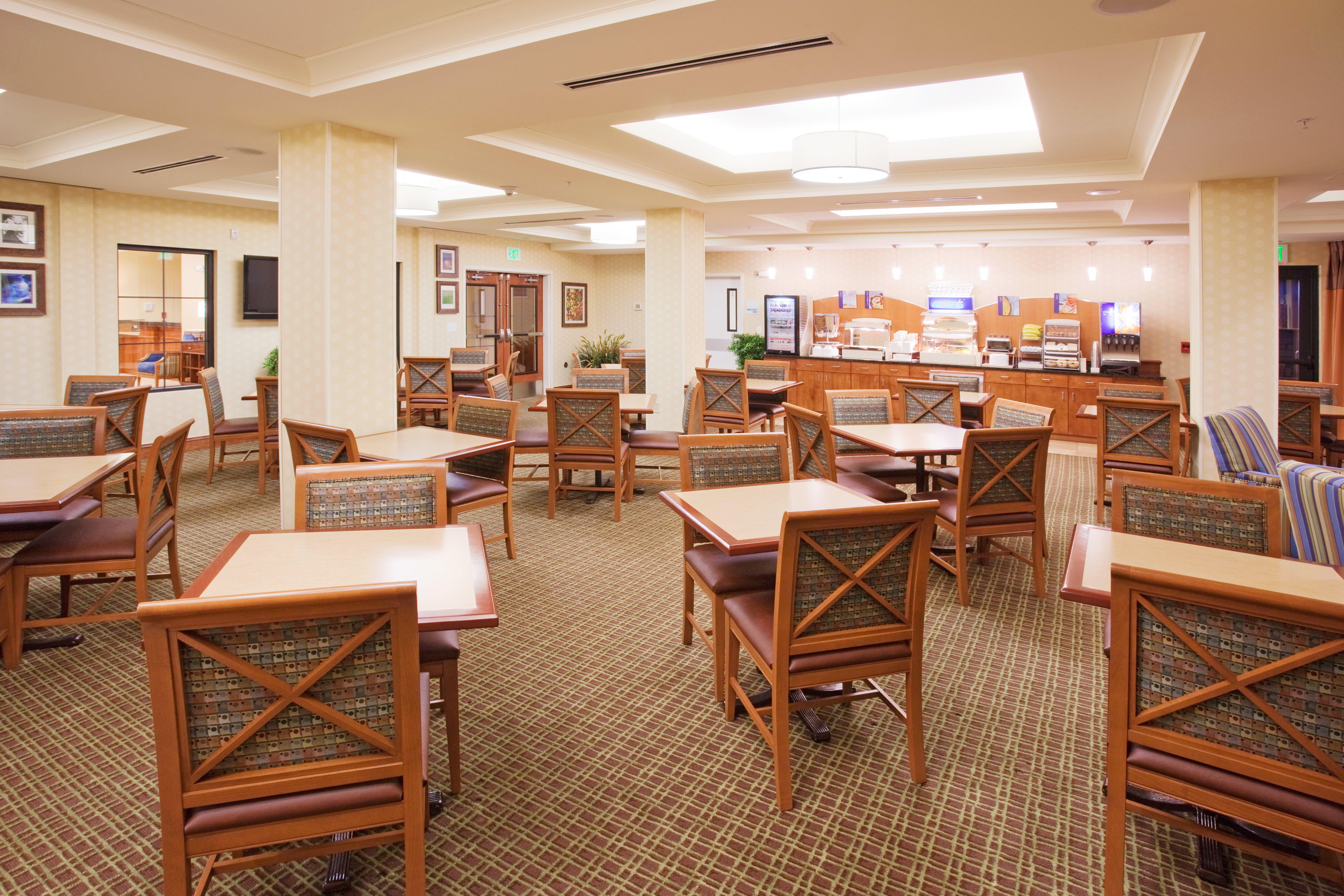 Holiday Inn Express & Suites Denver Airport By Ihg Exteriör bild